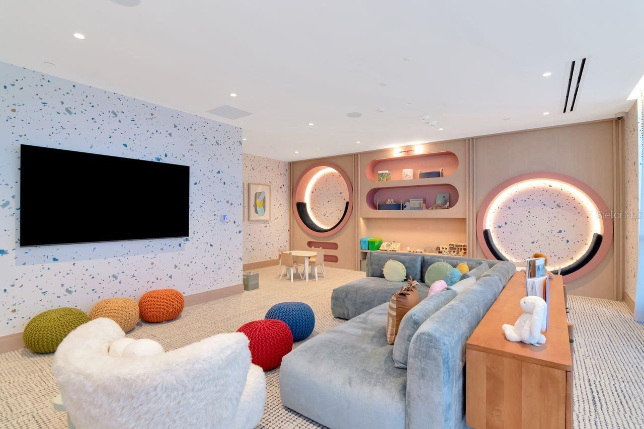 Listing photo id 54 for 3015 Ysabella Avenue 903