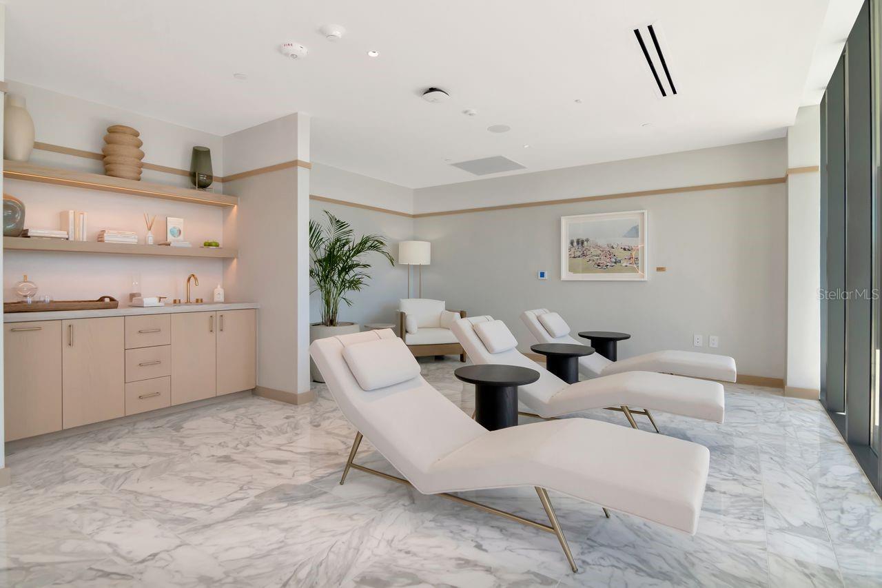 Listing photo id 55 for 3015 Ysabella Avenue 903