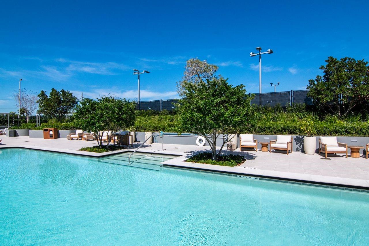 Listing photo id 65 for 3015 Ysabella Avenue 903