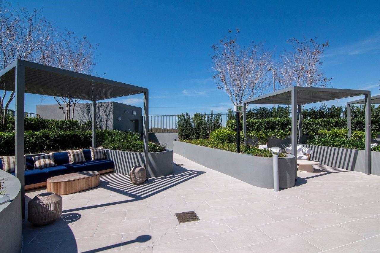 Listing photo id 69 for 3015 Ysabella Avenue 903