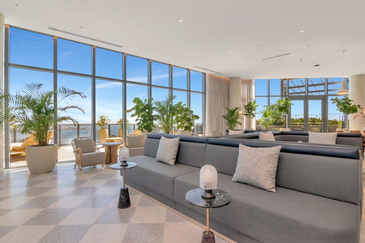 Listing photo id 75 for 3015 Ysabella Avenue 903