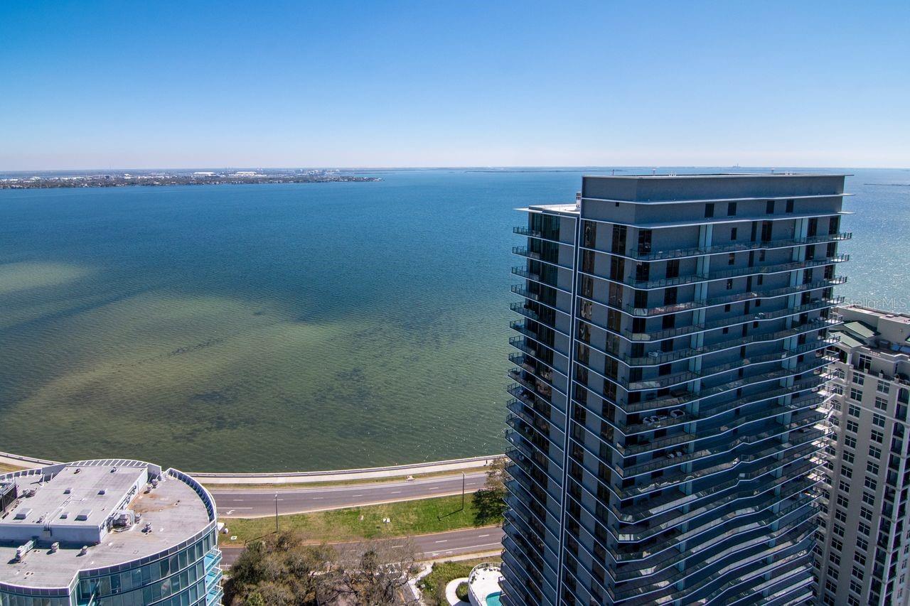 Listing photo id 78 for 3015 Ysabella Avenue 903