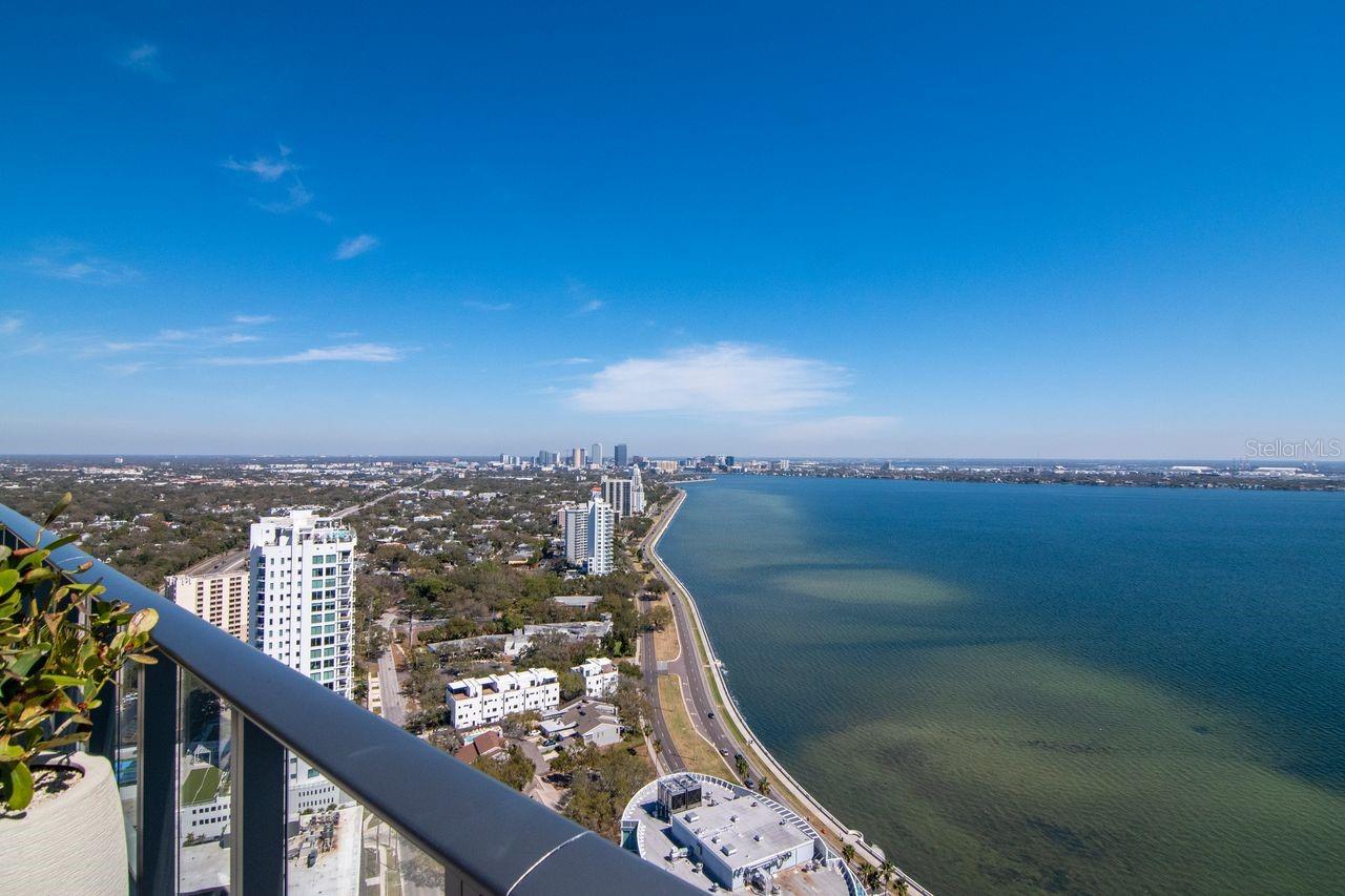 Listing photo id 86 for 3015 Ysabella Avenue 903