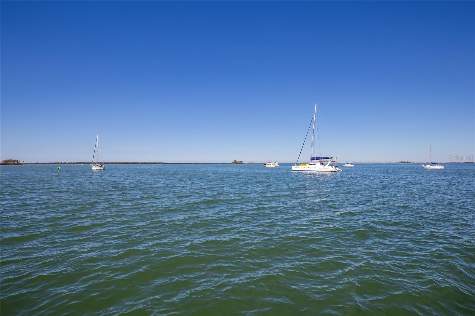 Listing photo id 80 for 101 Shore Drive