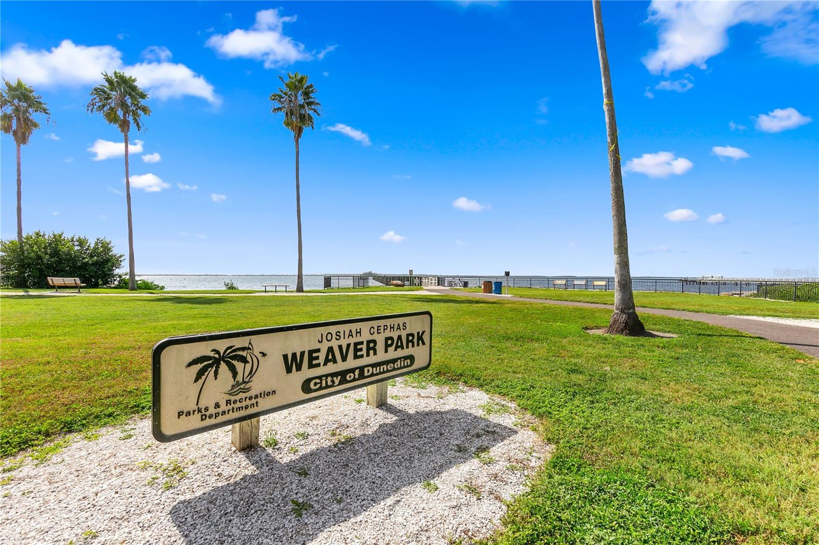 Listing photo id 92 for 101 Shore Drive