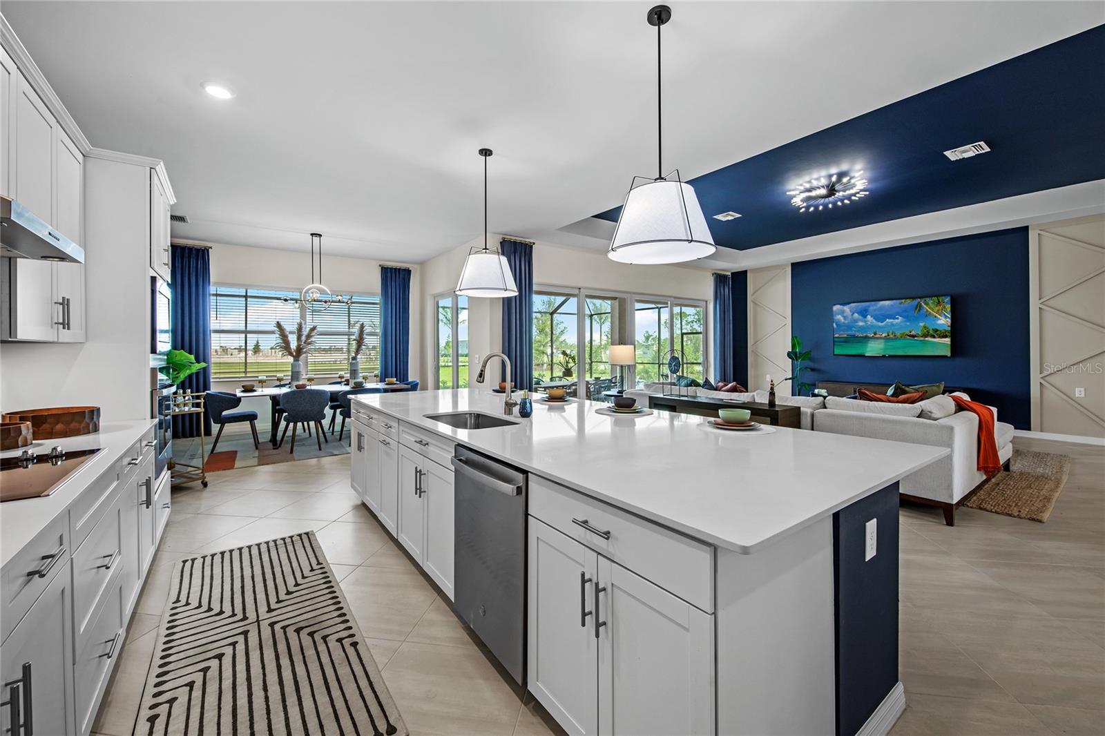 Image 5 of 42 For 17200 Albatross Road