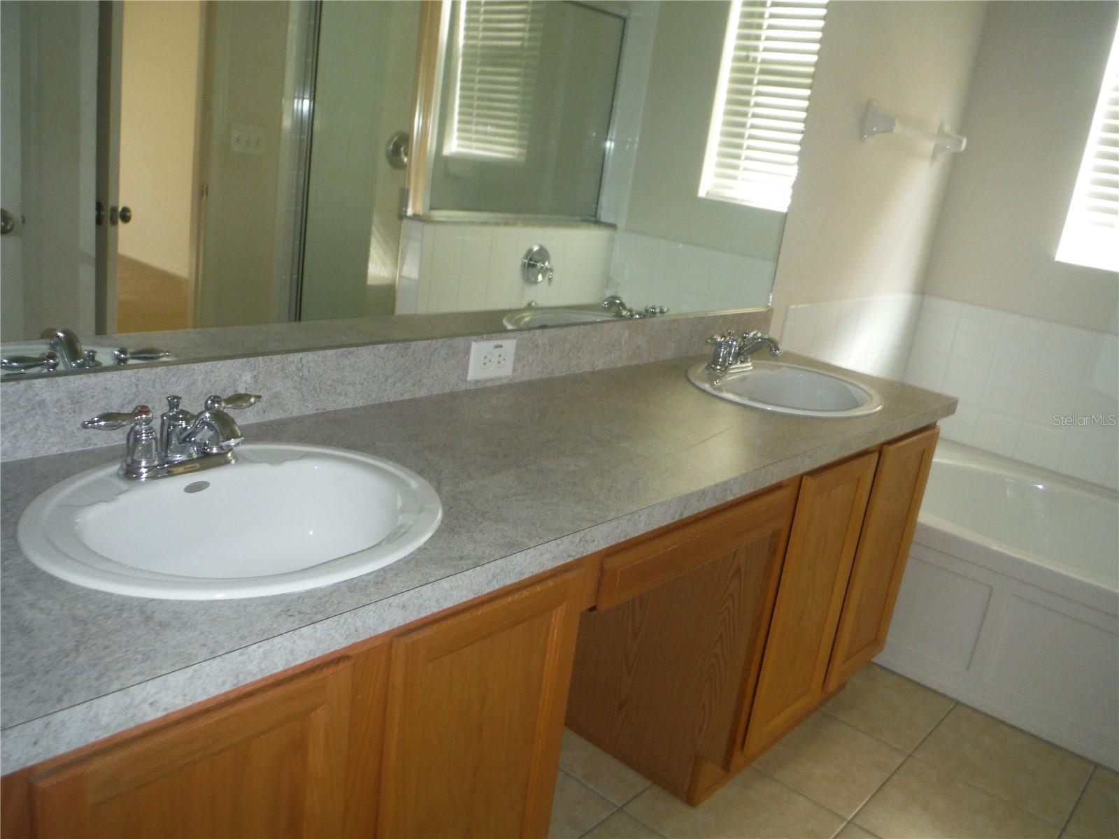 Image 8 of 13 For 403 Fern Gulley Drive