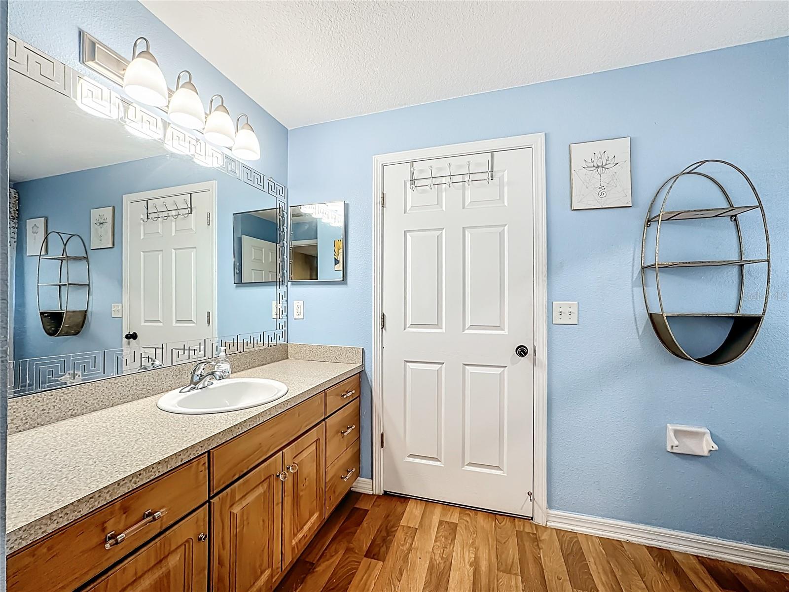 Image 10 of 41 For 11112 Hidden Breeze Drive