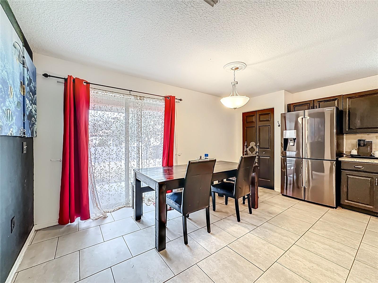 Image 21 of 41 For 11112 Hidden Breeze Drive