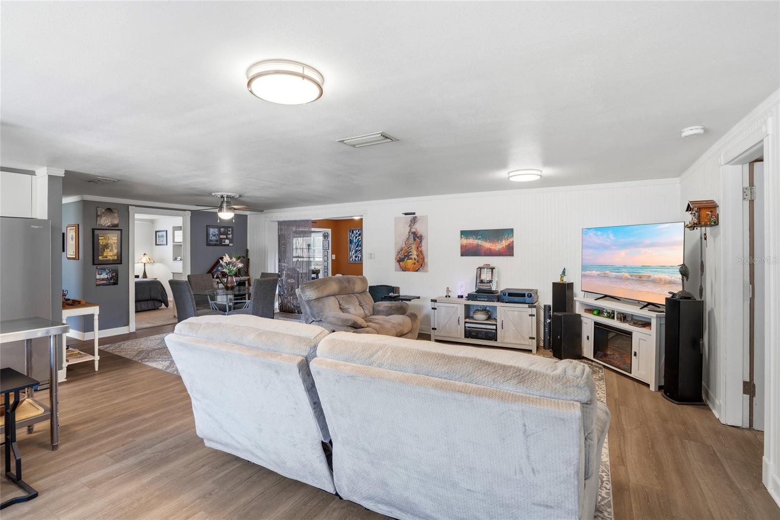 Image 6 of 38 For 4718 Alpine Road