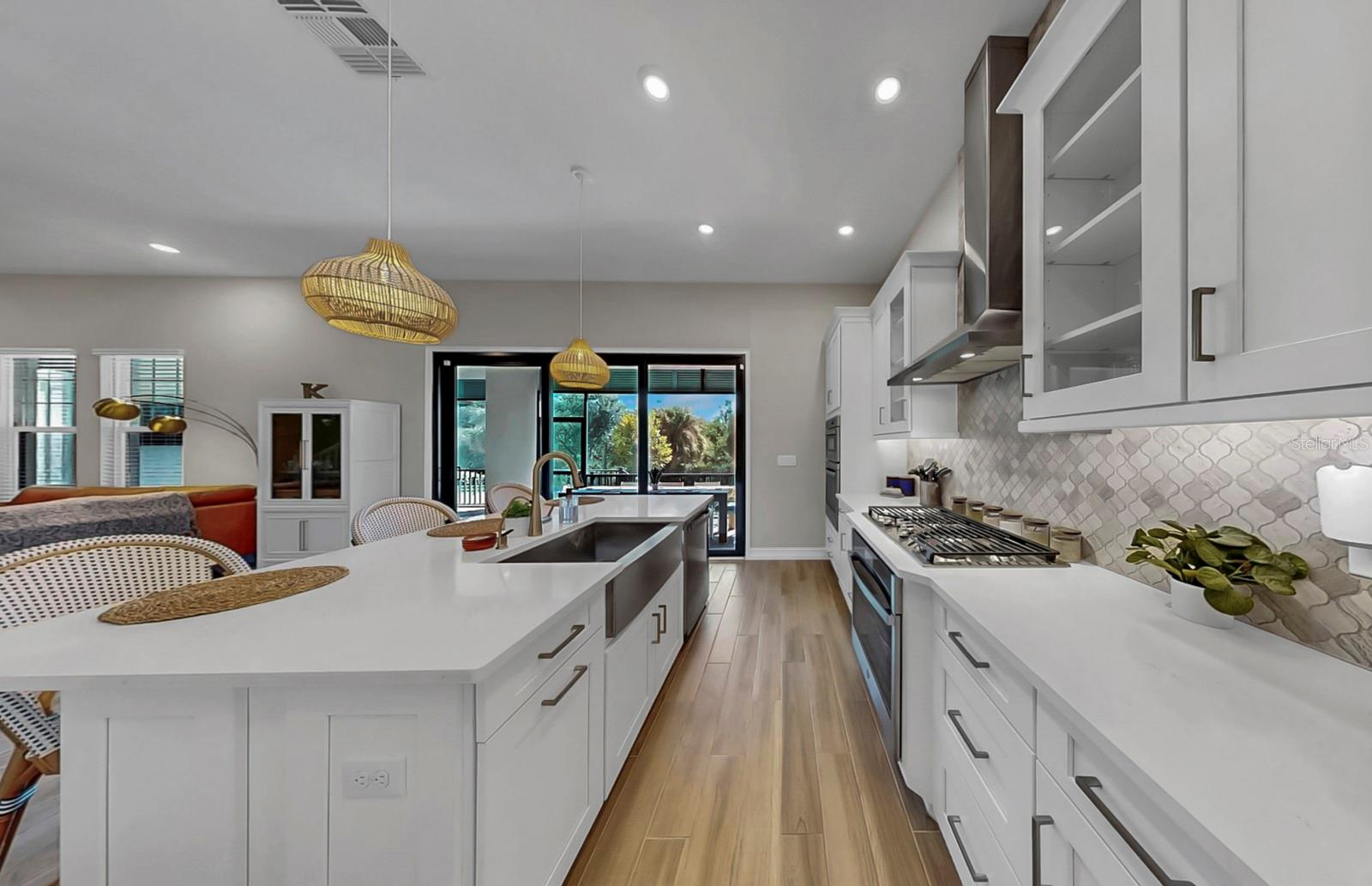 Image 11 of 51 For 2636 Yellow Sundial Loop