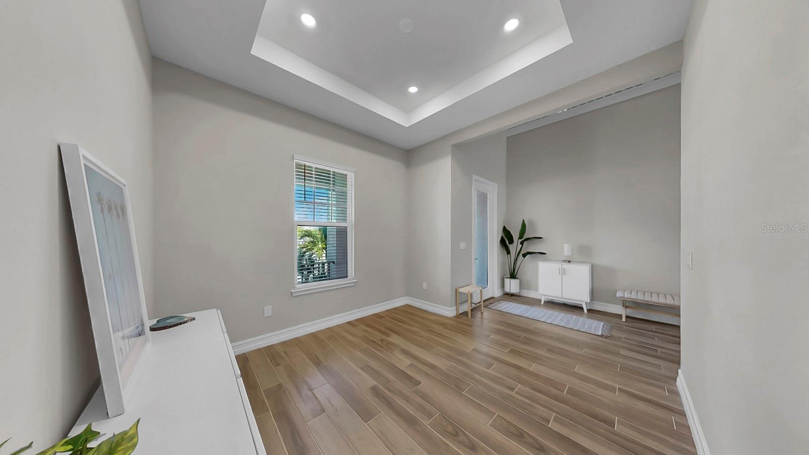 Image 19 of 51 For 2636 Yellow Sundial Loop