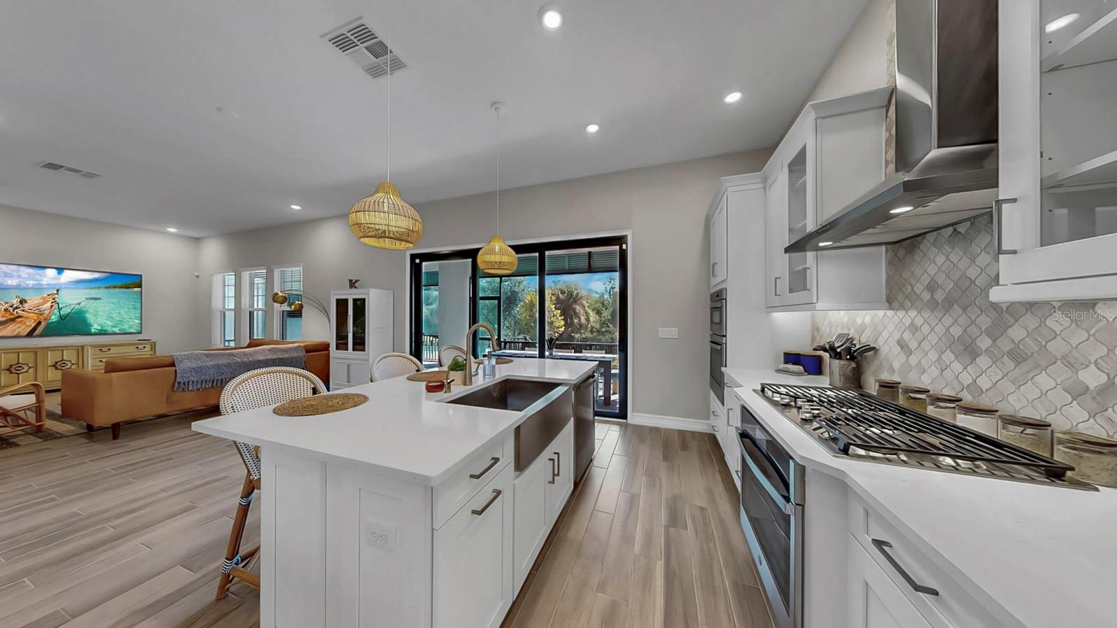 Image 8 of 51 For 2636 Yellow Sundial Loop