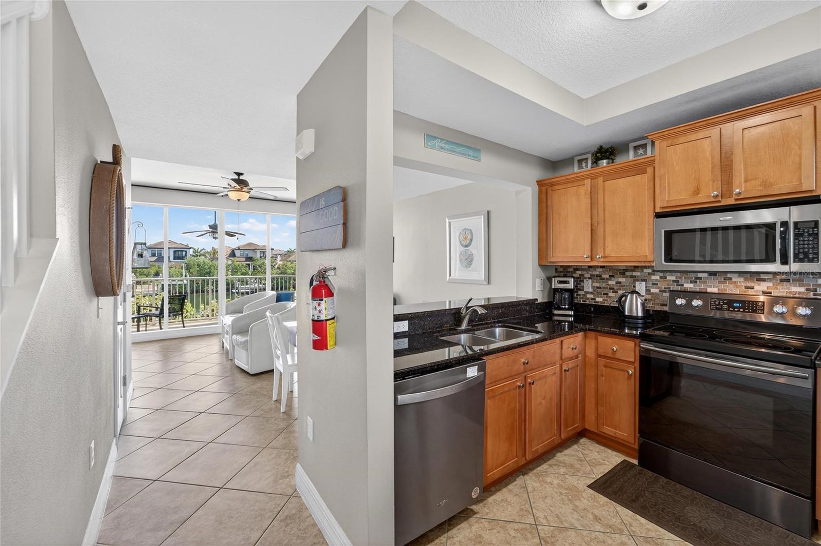 Image 10 of 88 For 577 Bahia Beach Boulevard