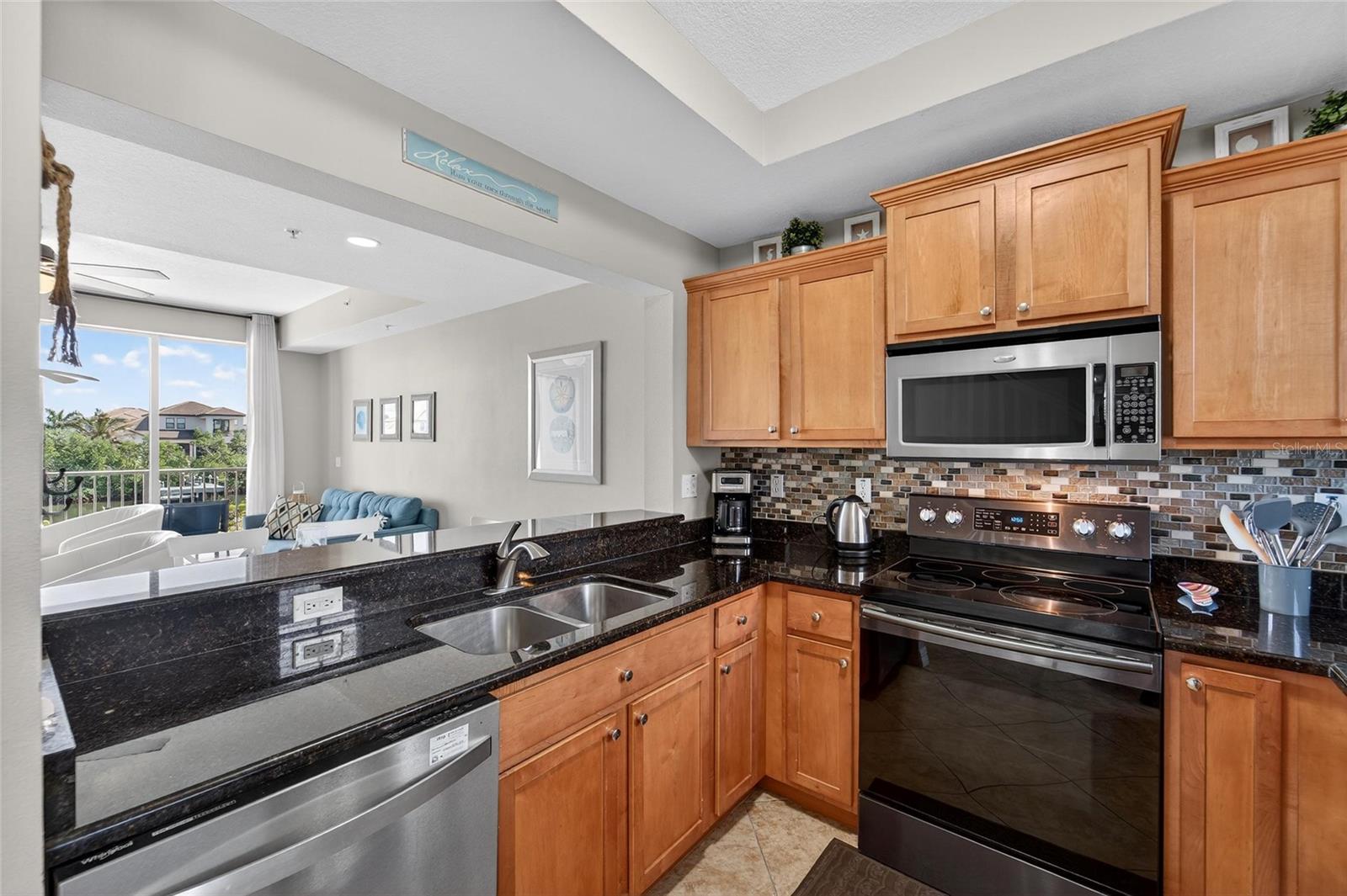 Image 11 of 88 For 577 Bahia Beach Boulevard