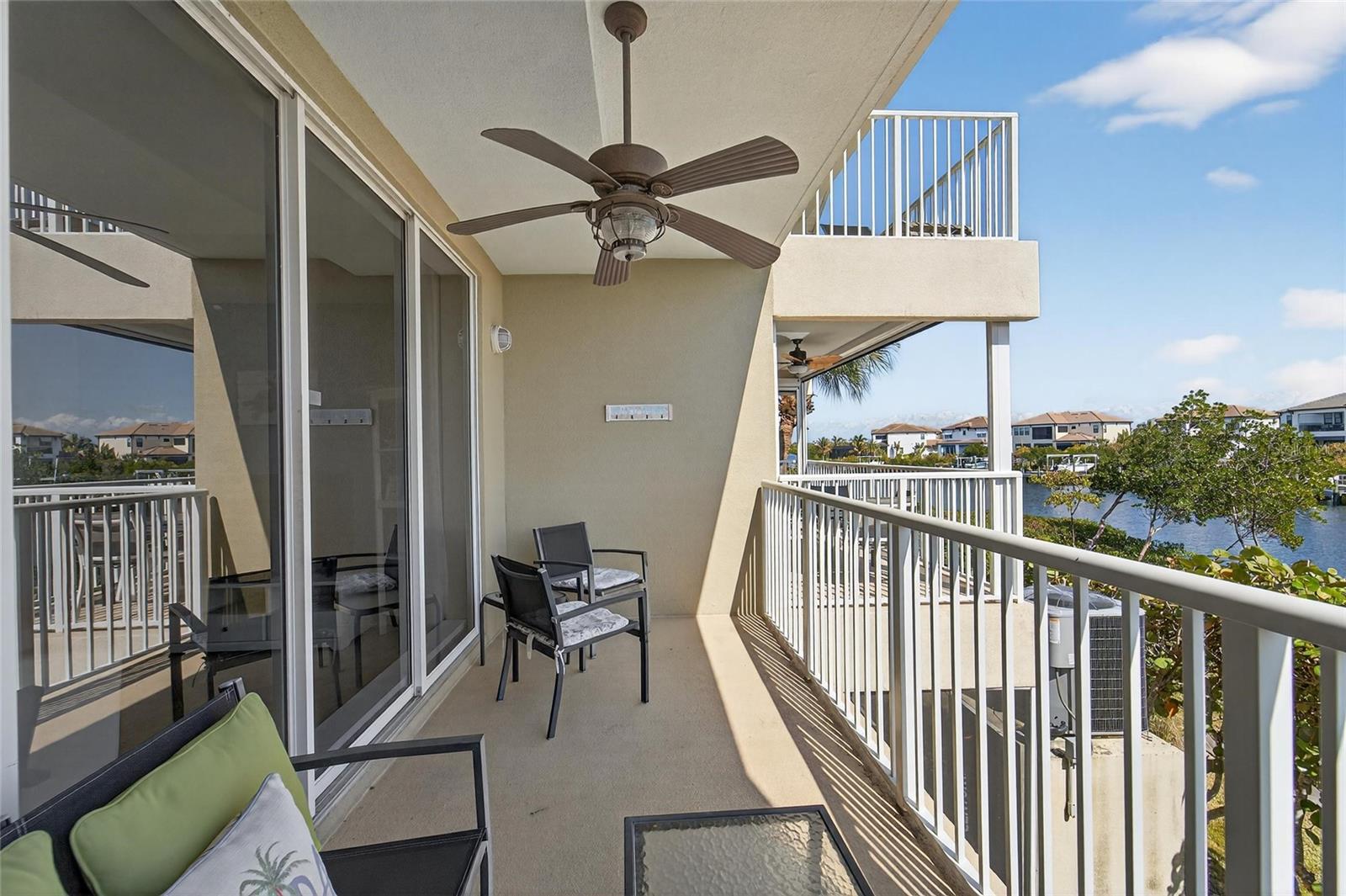 Image 20 of 88 For 577 Bahia Beach Boulevard