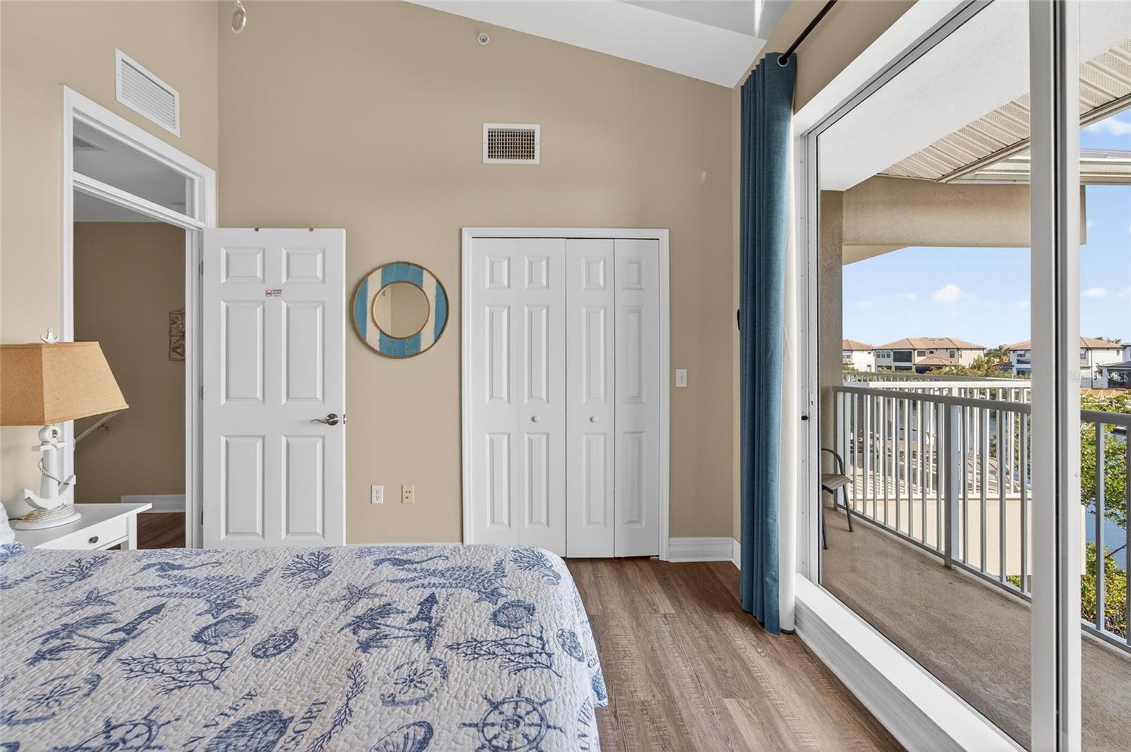 Image 31 of 88 For 577 Bahia Beach Boulevard