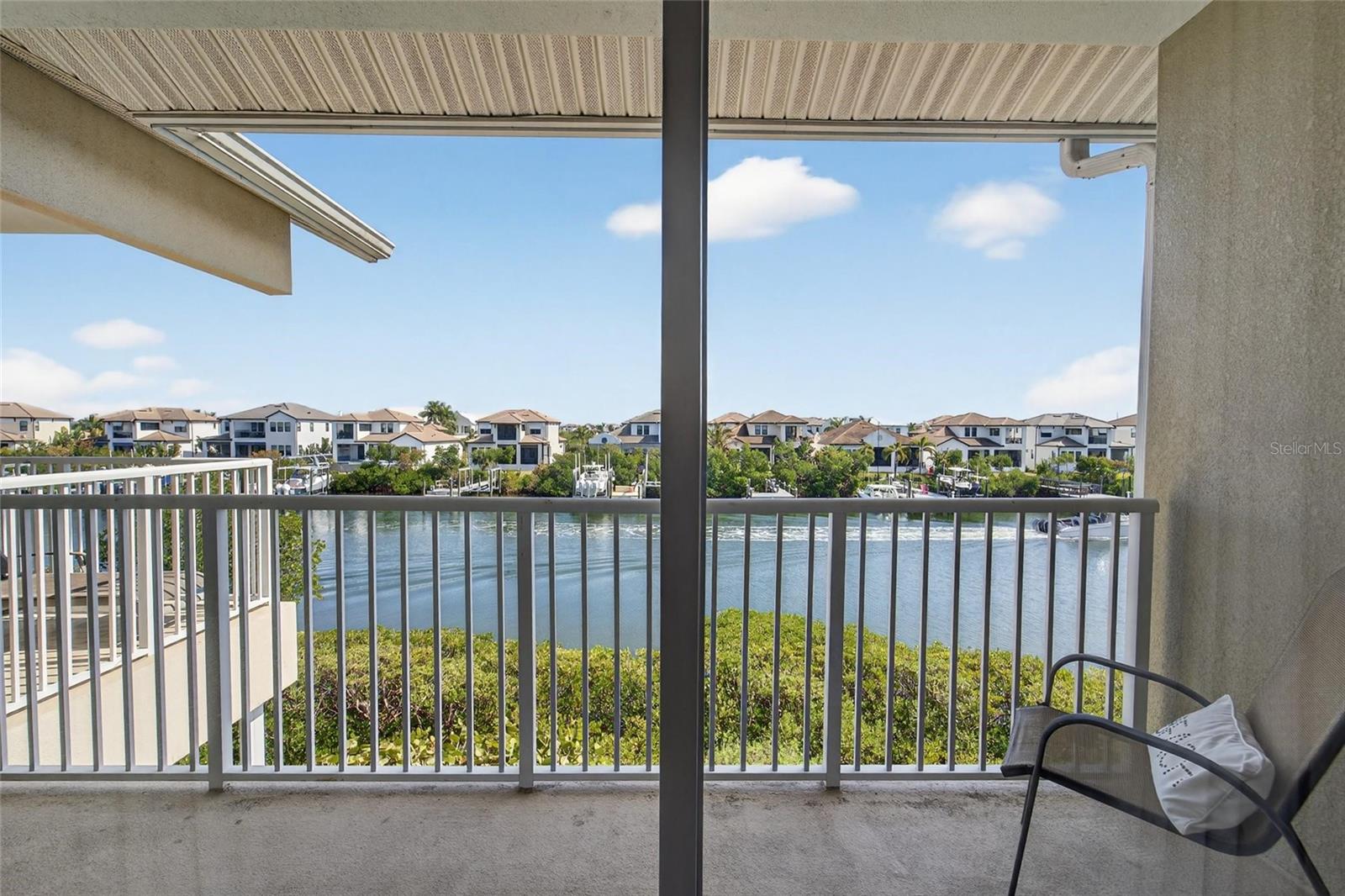 Image 32 of 88 For 577 Bahia Beach Boulevard