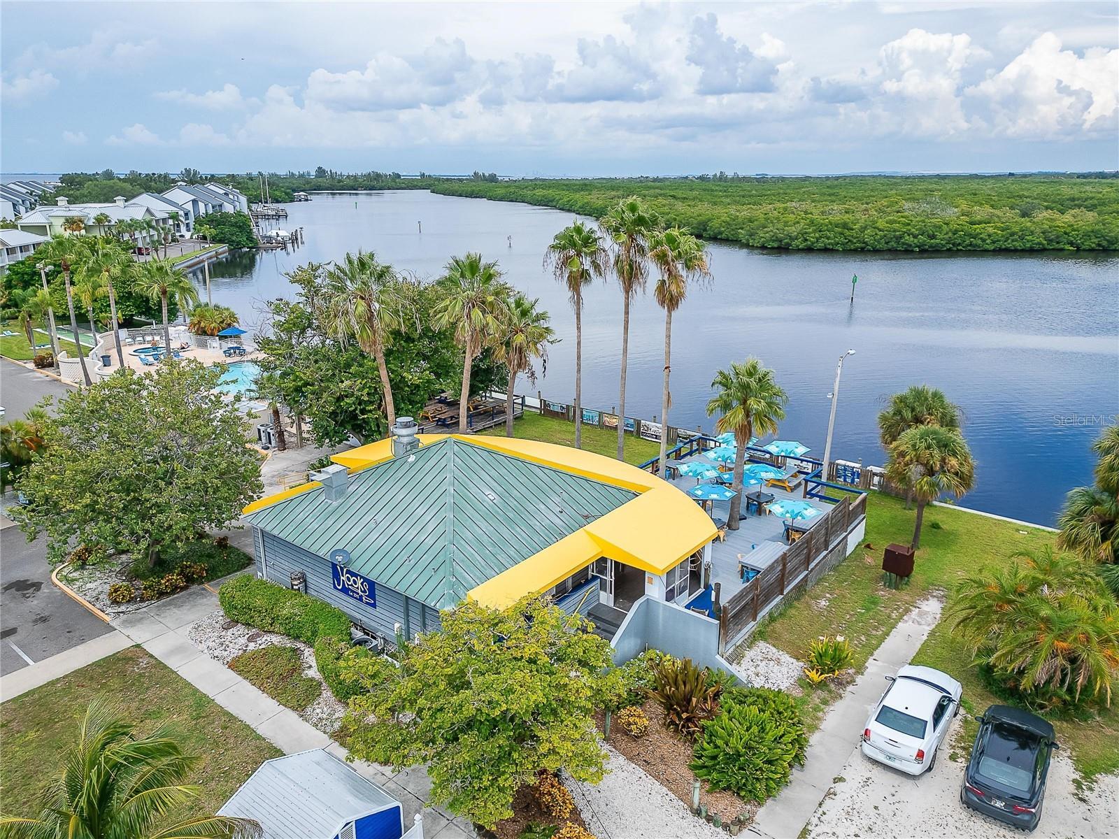 Image 62 of 88 For 577 Bahia Beach Boulevard