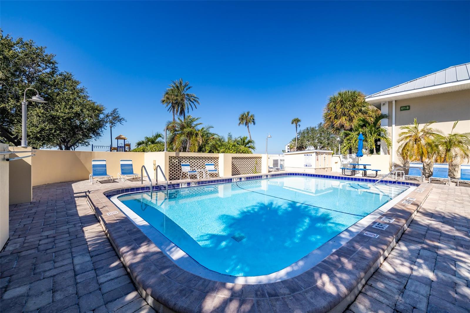 Image 64 of 88 For 577 Bahia Beach Boulevard