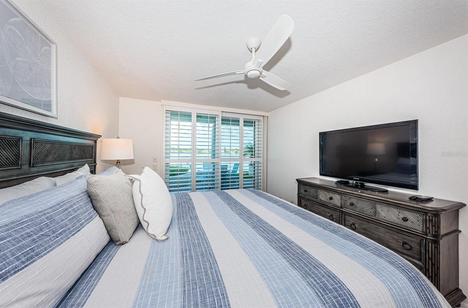 Image 13 of 24 For 6083 Bahia Del Mar Circle 159