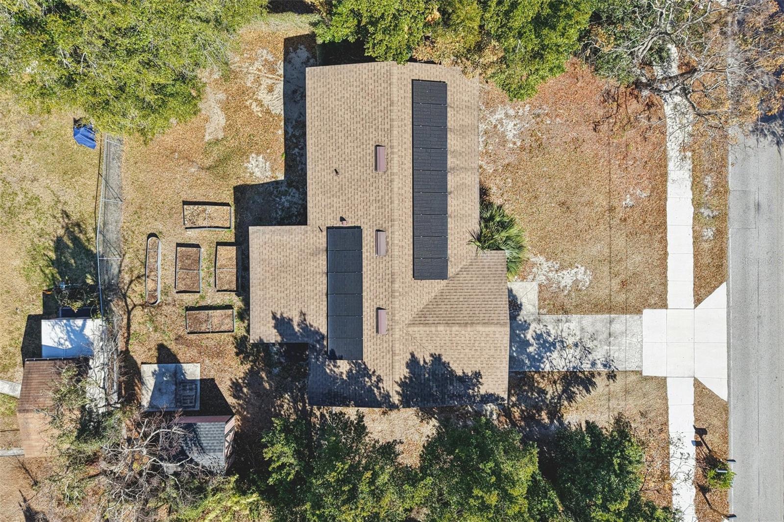 Image 22 of 23 For 713 Crestwood Drive