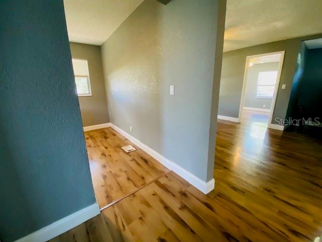 Image 13 of 36 For 2511 10th Avenue S