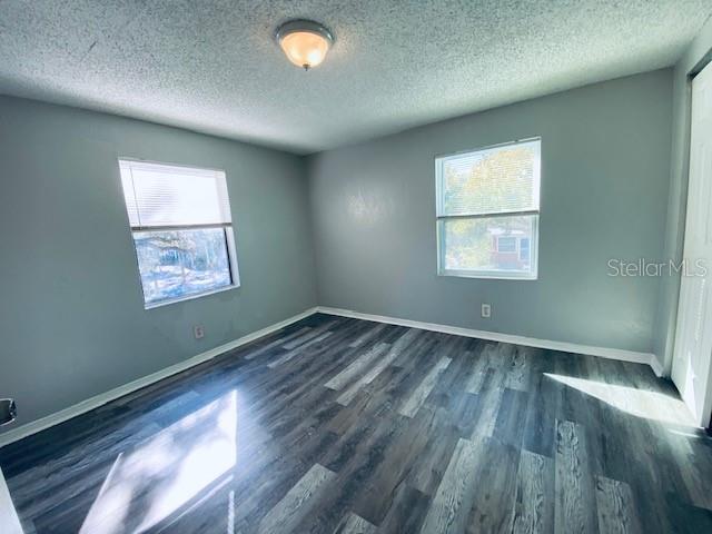 Image 24 of 36 For 2511 10th Avenue S