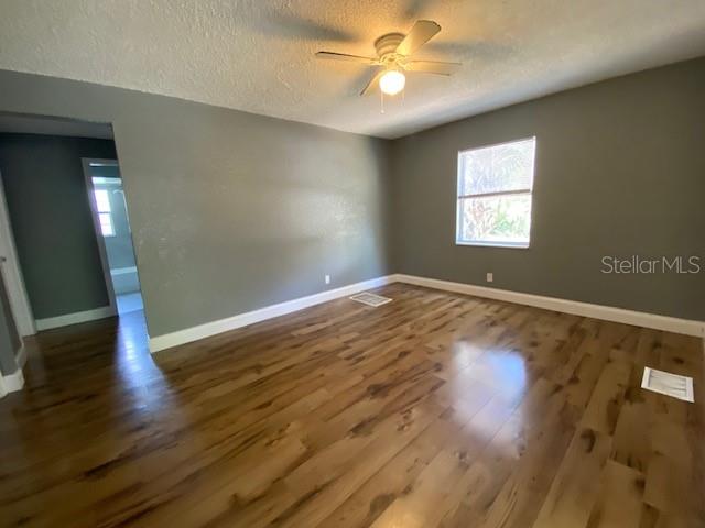 Image 5 of 36 For 2511 10th Avenue S