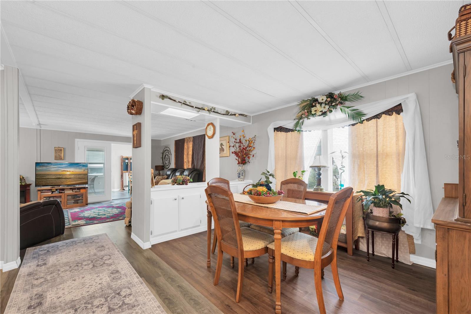 Image 12 of 44 For 1934 Blue Lake Drive