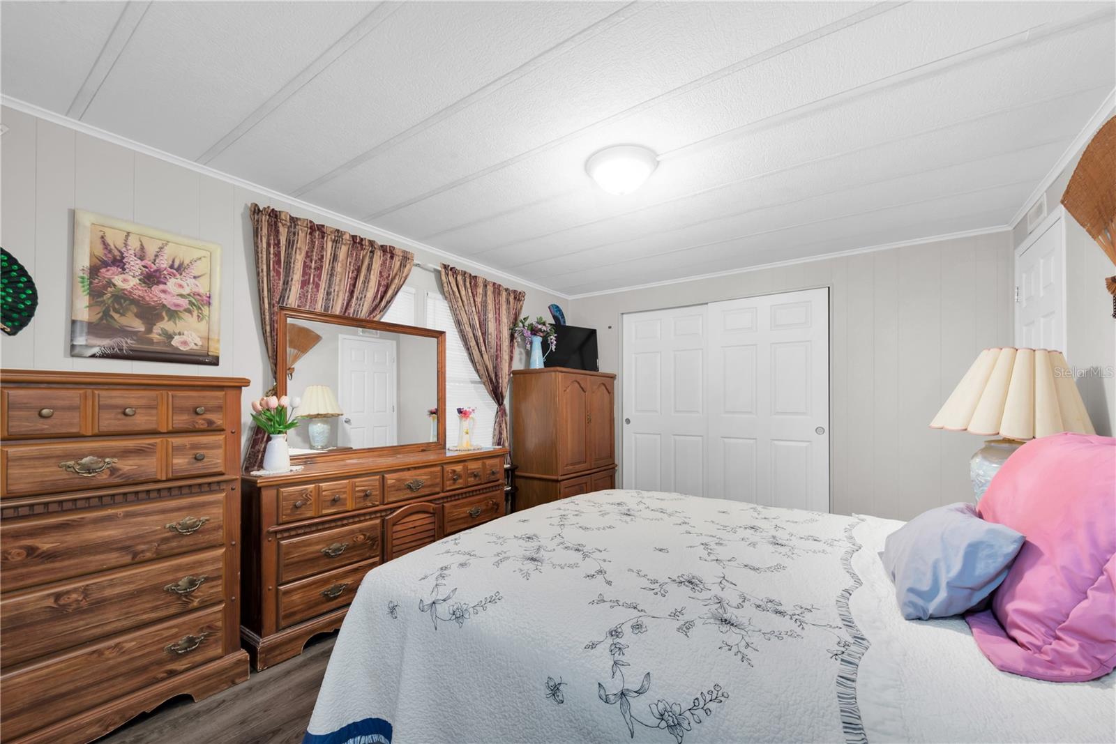 Image 18 of 44 For 1934 Blue Lake Drive