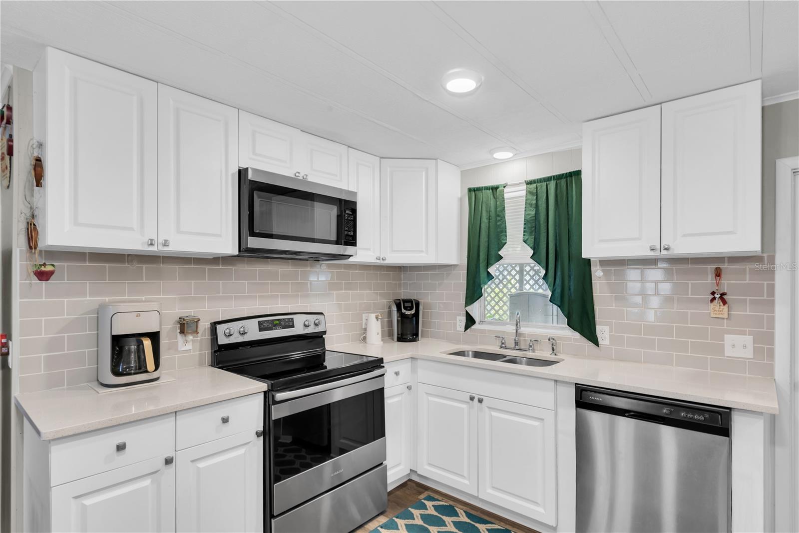 Image 6 of 44 For 1934 Blue Lake Drive