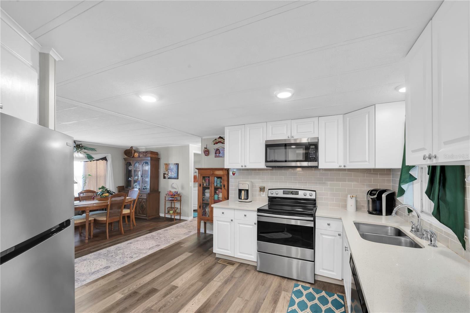 Image 8 of 44 For 1934 Blue Lake Drive