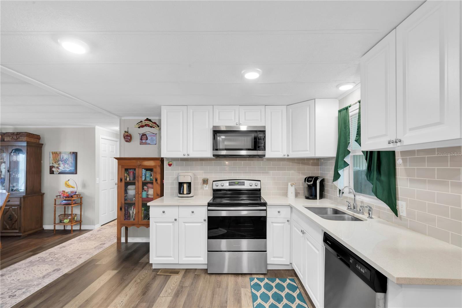 Image 9 of 44 For 1934 Blue Lake Drive