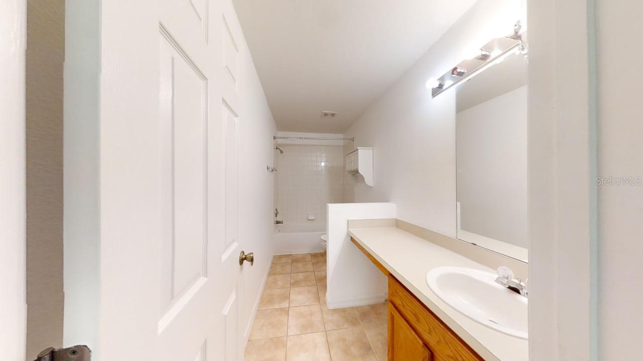 Image 10 of 24 For 4121 Winding River Way