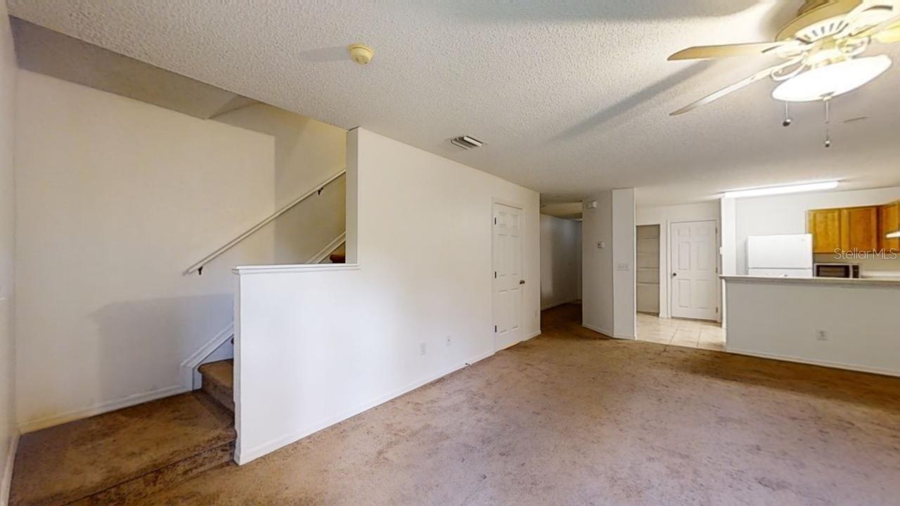 Image 9 of 24 For 4121 Winding River Way