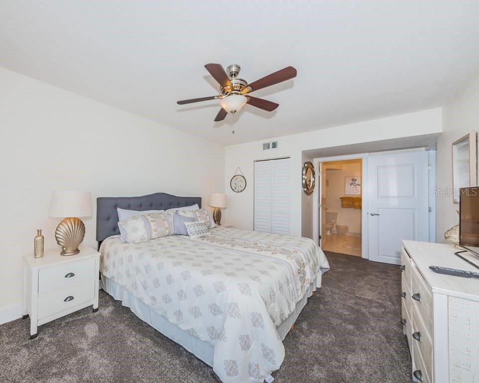 Image 10 of 25 For 6083 Bahia Del Mar Circle 460