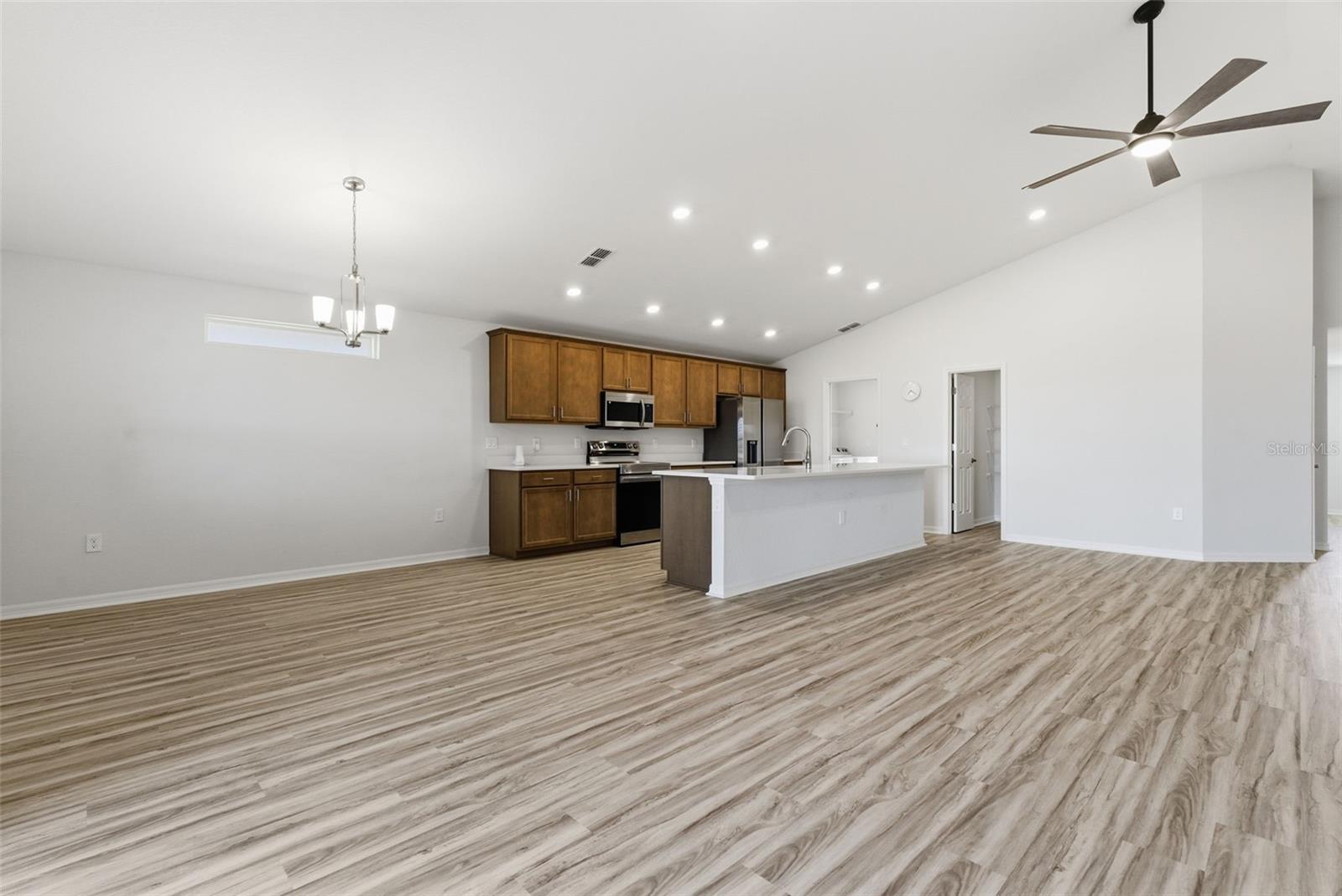 Image 22 of 53 For 2259 Sunset Way