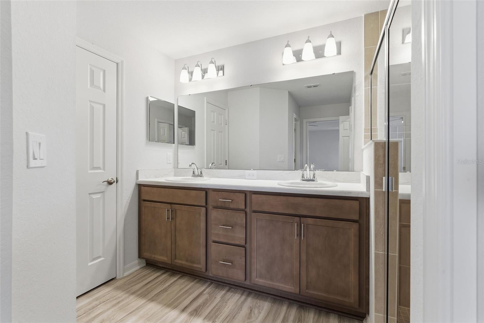 Image 29 of 53 For 2259 Sunset Way