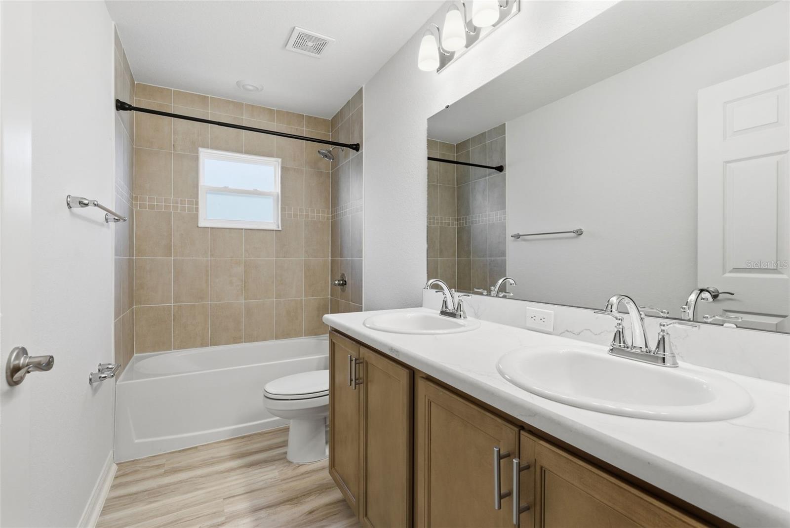 Image 38 of 53 For 2259 Sunset Way