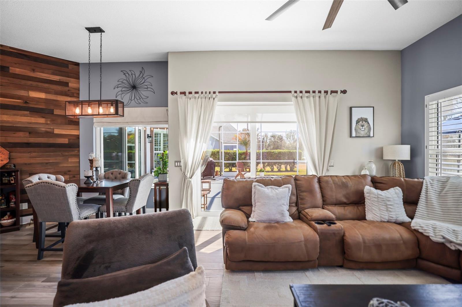 Image 10 of 98 For 18406 Eastwyck Dr