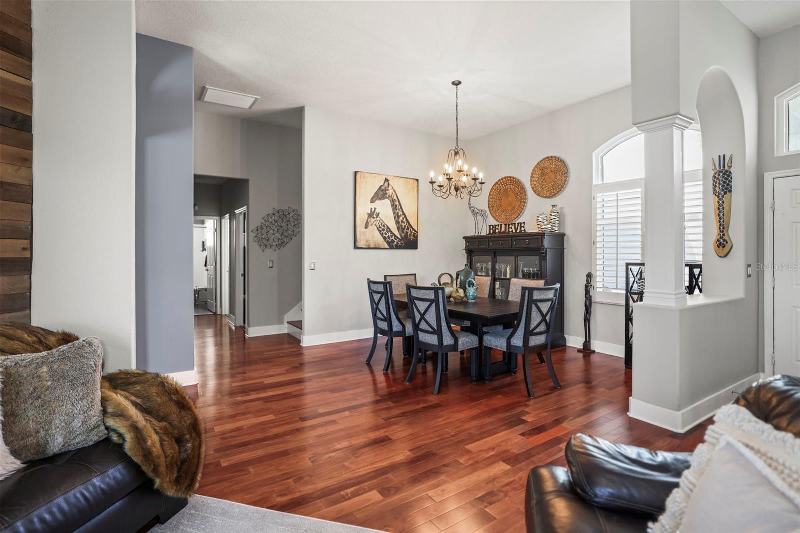 Image 21 of 98 For 18406 Eastwyck Dr