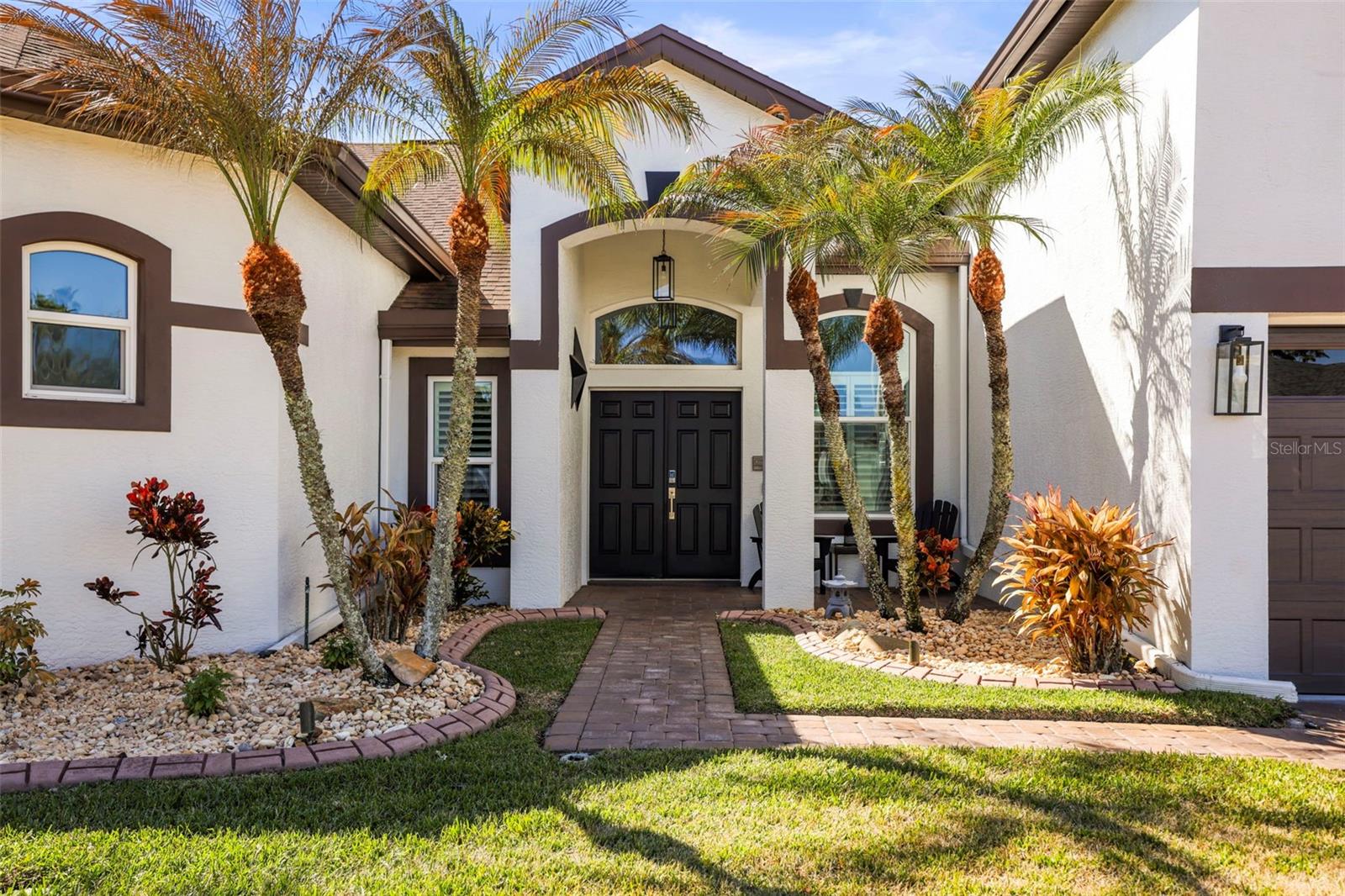 Image 5 of 98 For 18406 Eastwyck Dr