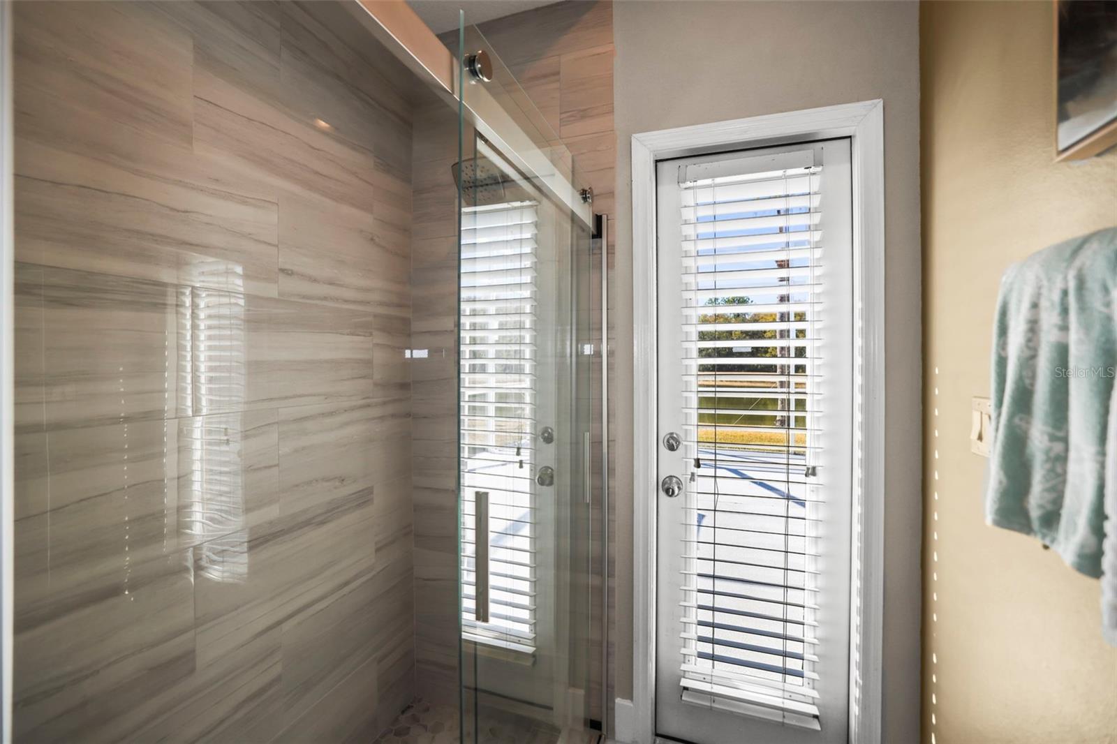 Image 56 of 98 For 18406 Eastwyck Dr