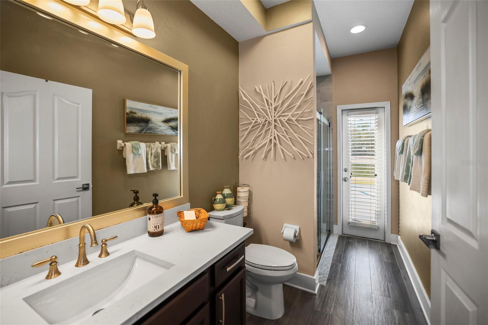 Image 58 of 98 For 18406 Eastwyck Dr