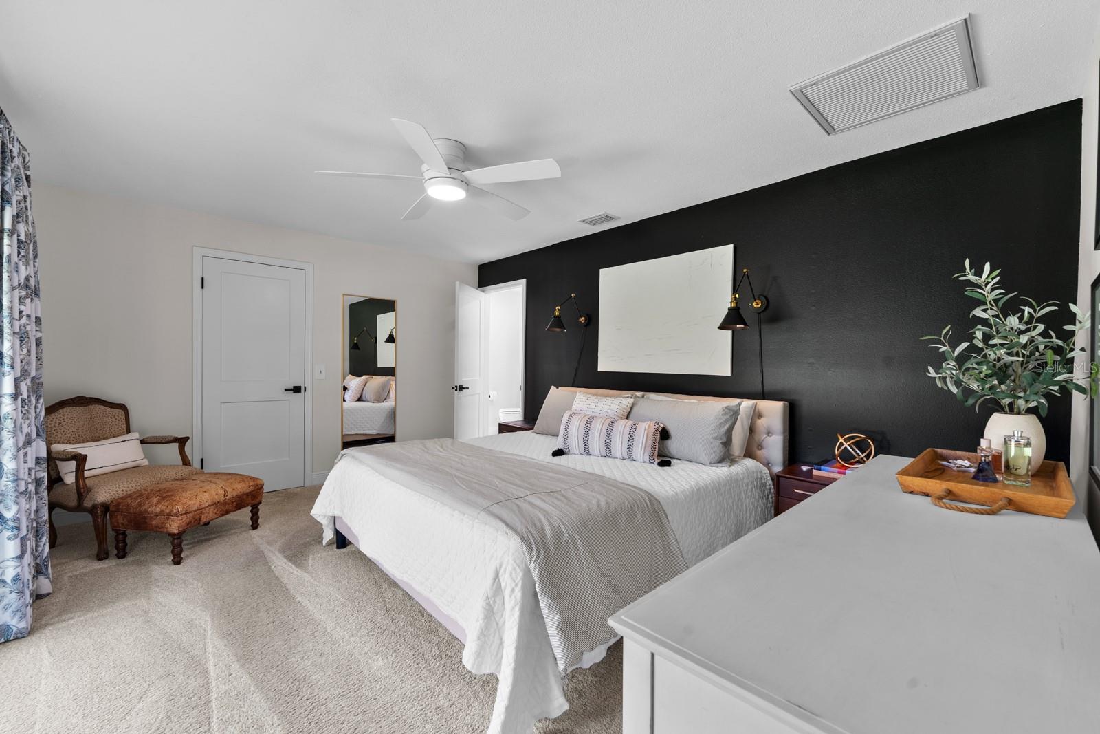 Image 13 of 33 For 2525 Laurelwood Lane