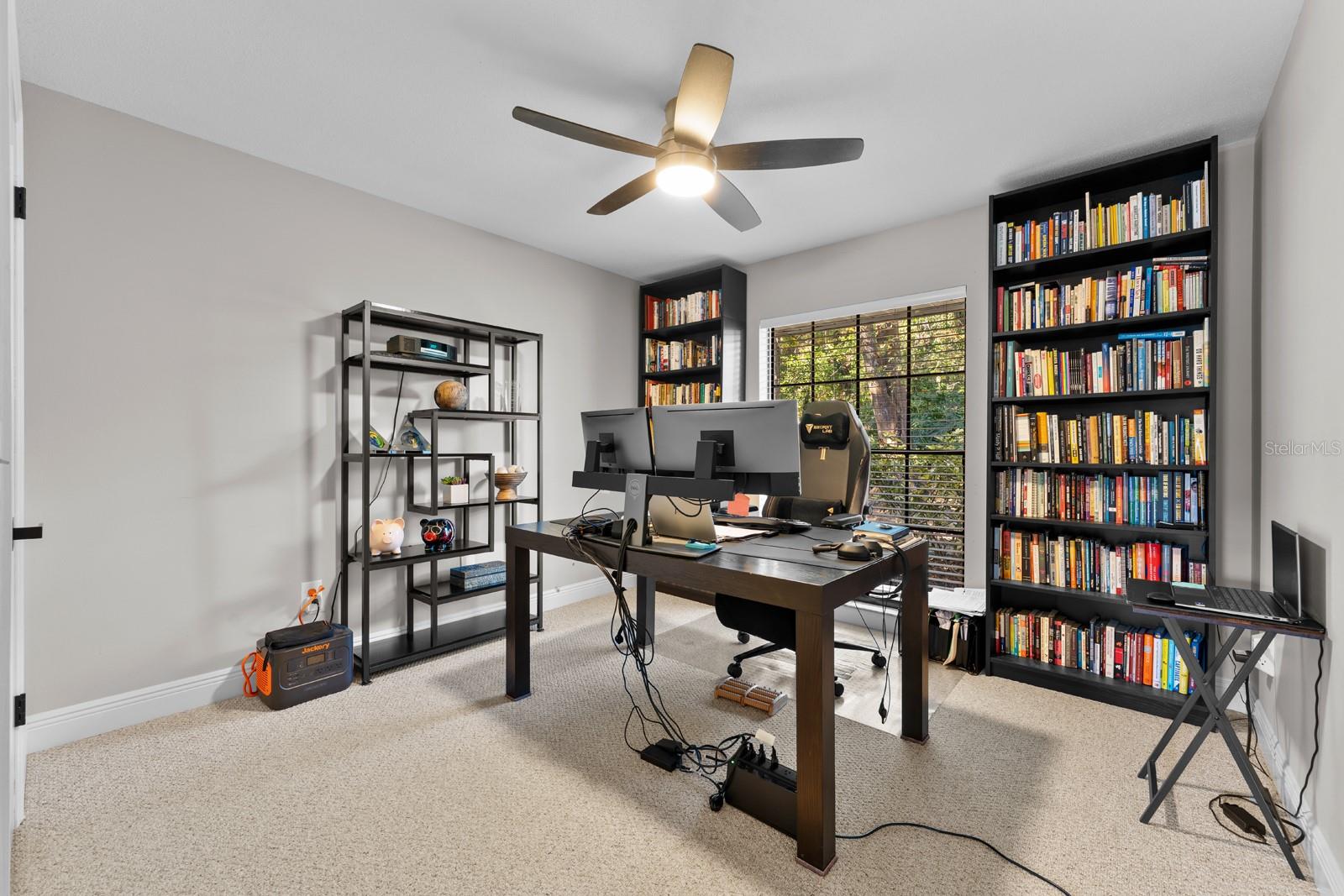 Image 17 of 33 For 2525 Laurelwood Lane