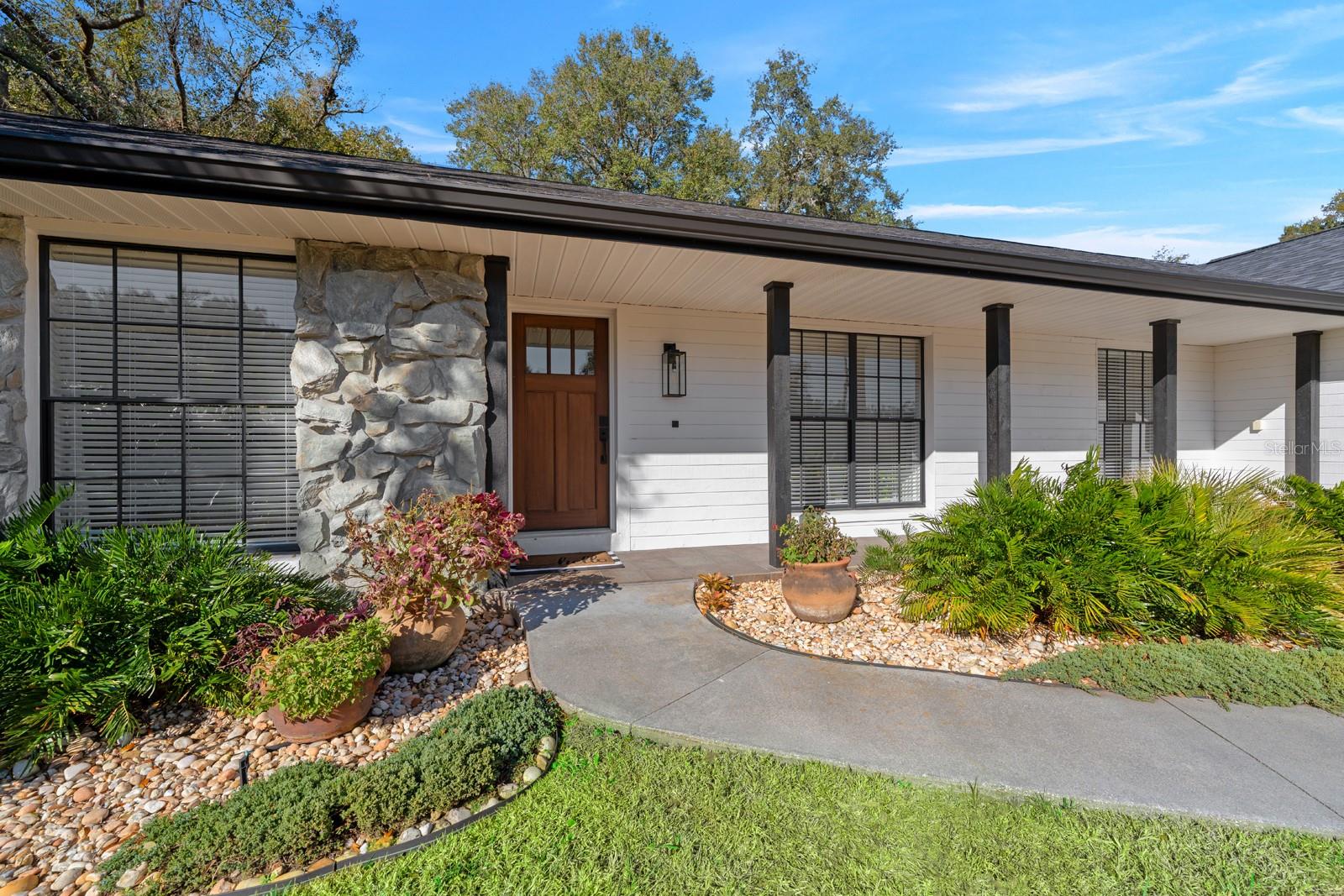 Image 2 of 33 For 2525 Laurelwood Lane