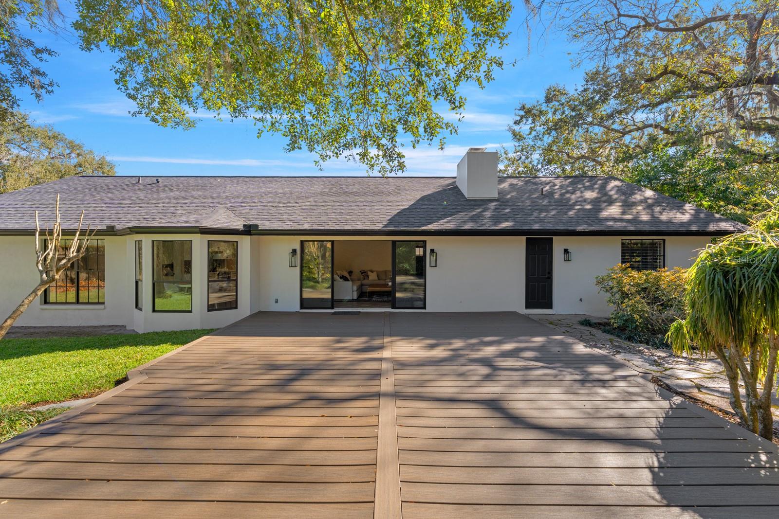 Image 26 of 33 For 2525 Laurelwood Lane