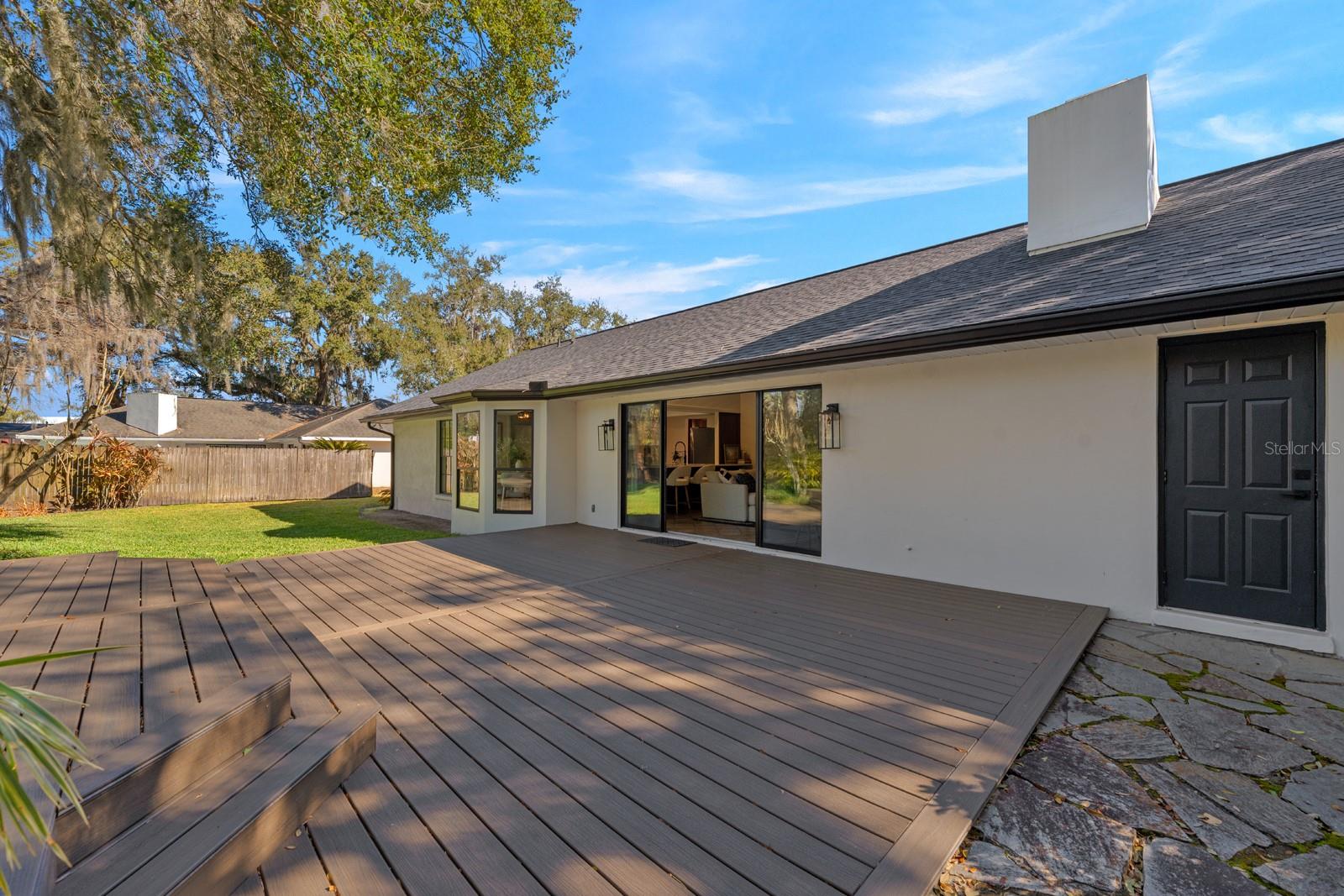 Image 27 of 33 For 2525 Laurelwood Lane